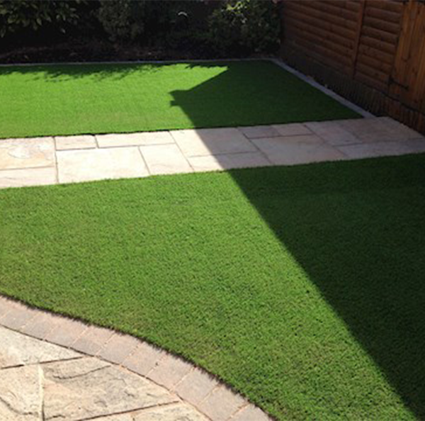 synthetic Fake grass lawns in essex